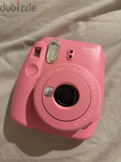 Instant camera