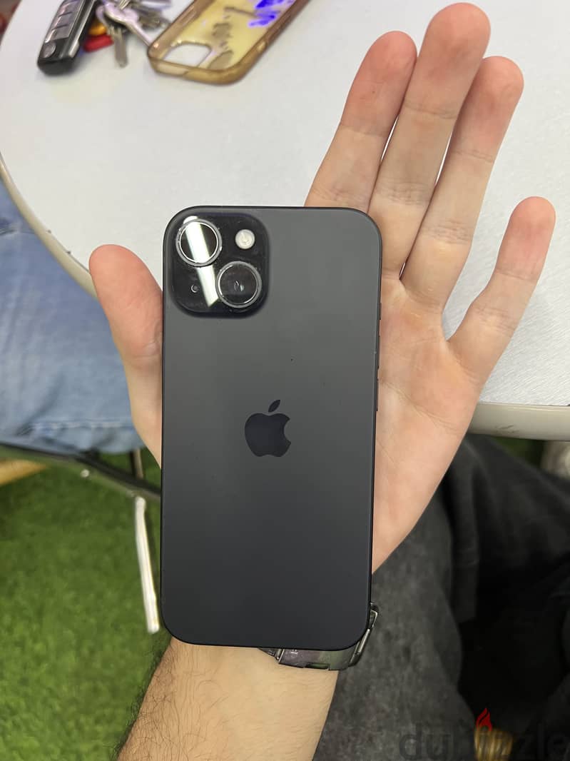 Apple - iPhone 15 5