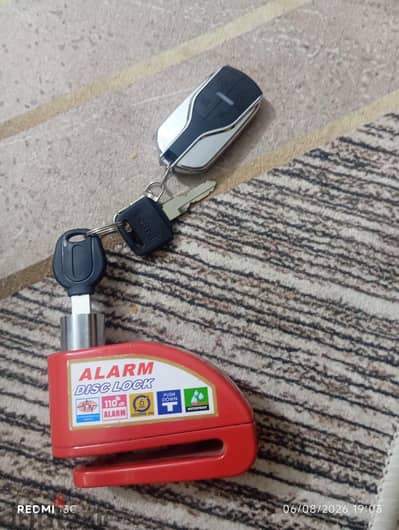 قفل ب اينذار قوي بدون علبه لكن لم يستخدم من قبل