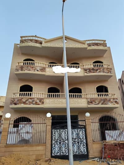 شقة للبيع بمدينة الشروق – الحي الثالث شرق