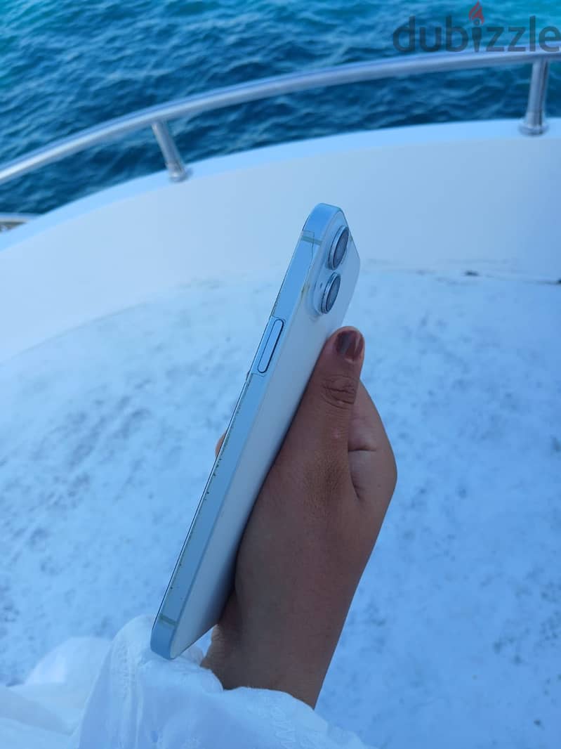 iPhone 15 Plus 2