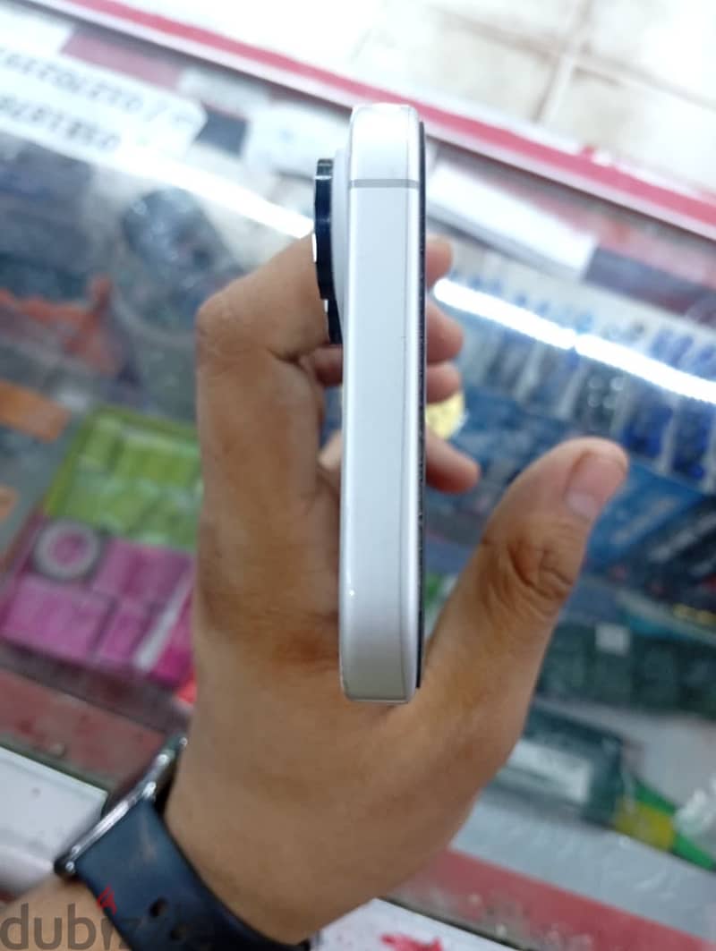 Apple - iPhone 17 1