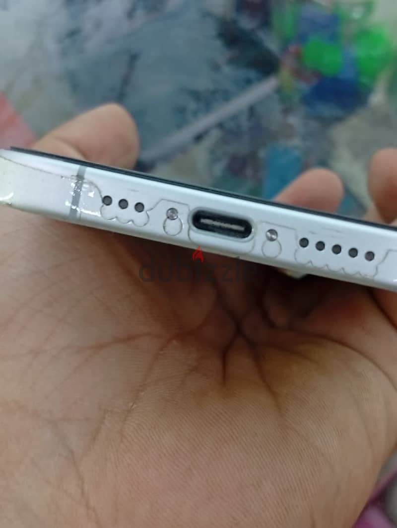 Apple - iPhone 17 7