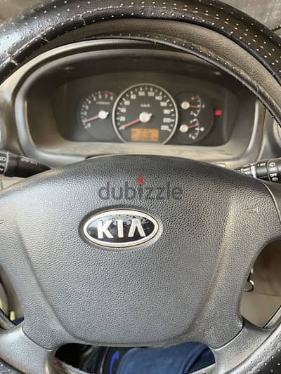 Kia Carens 2010