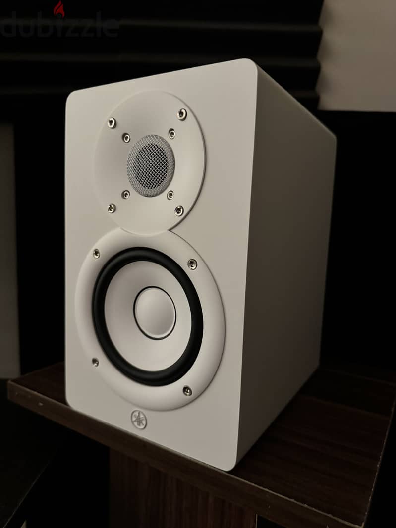 Yamaha HS4 Studio Monitors Pair 1