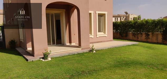 **Luxury villa for rent in Mivida, ultra-luxury finished, with kitchen, ACs & appliances, ready for immediate move-in. **