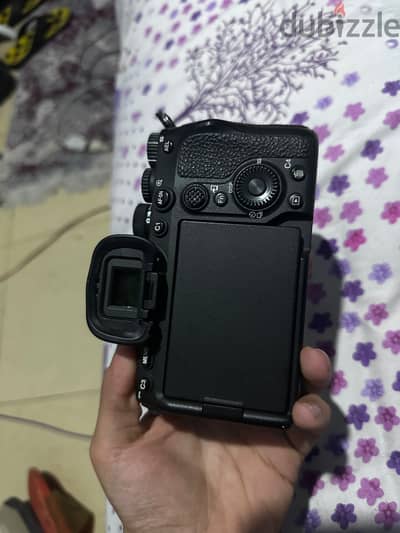 Sony a7 m4