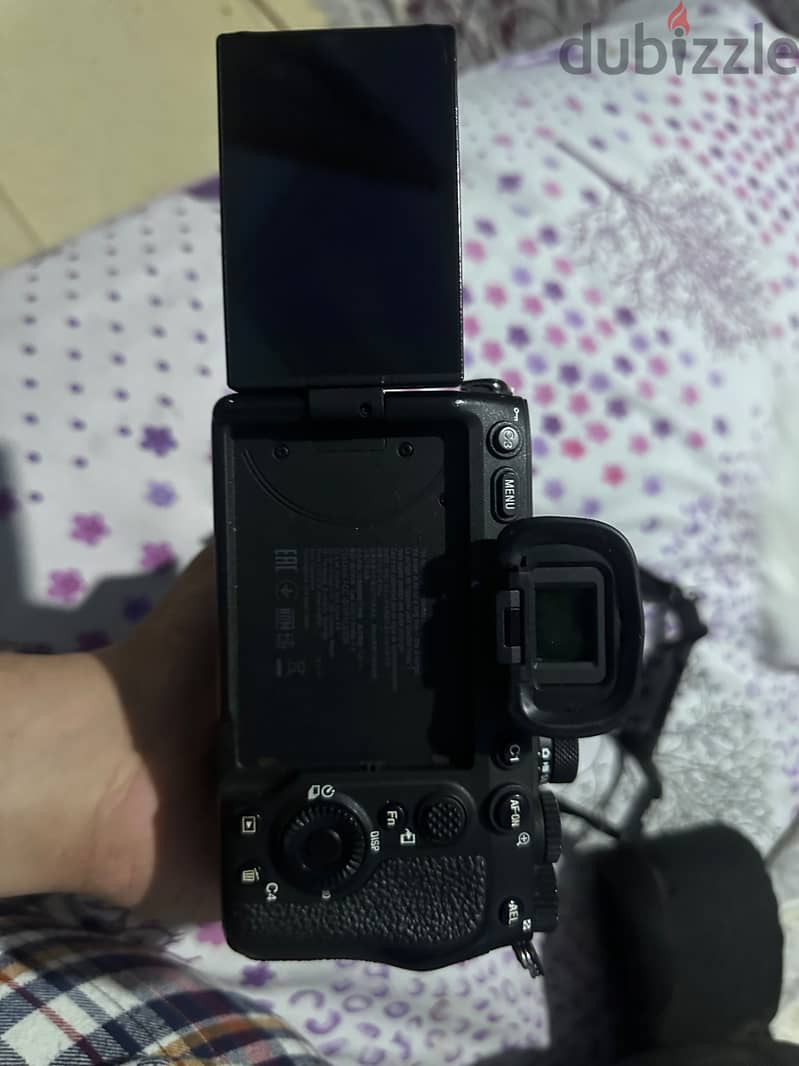 Sony a7 m4 2
