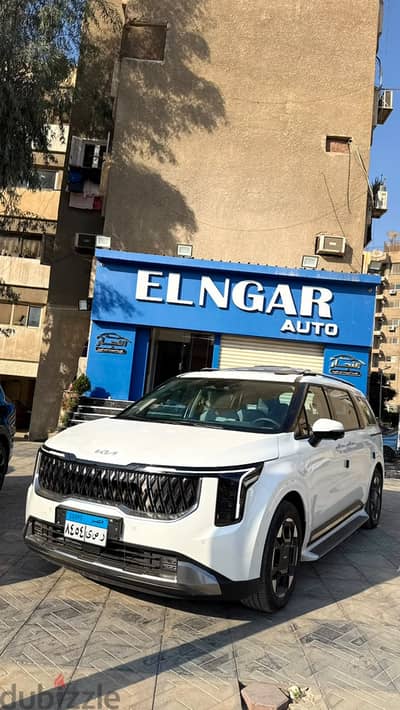 كيا كرنفال 2025 Signature Hybrid افضل انظمة التقسيط