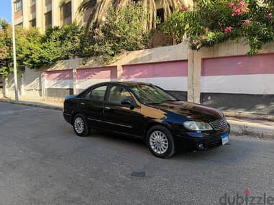 نيسان صني 2009 سوبر صالون كامله اتوماتيك