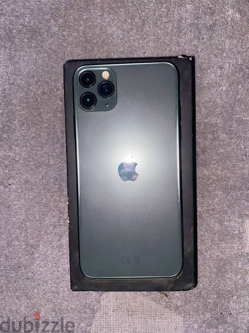 Apple - iPhone 11 Pro Max 1