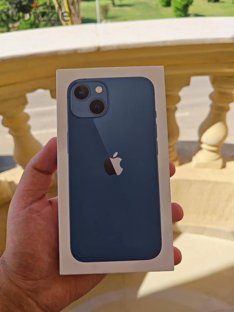 Apple - iPhone 13 9