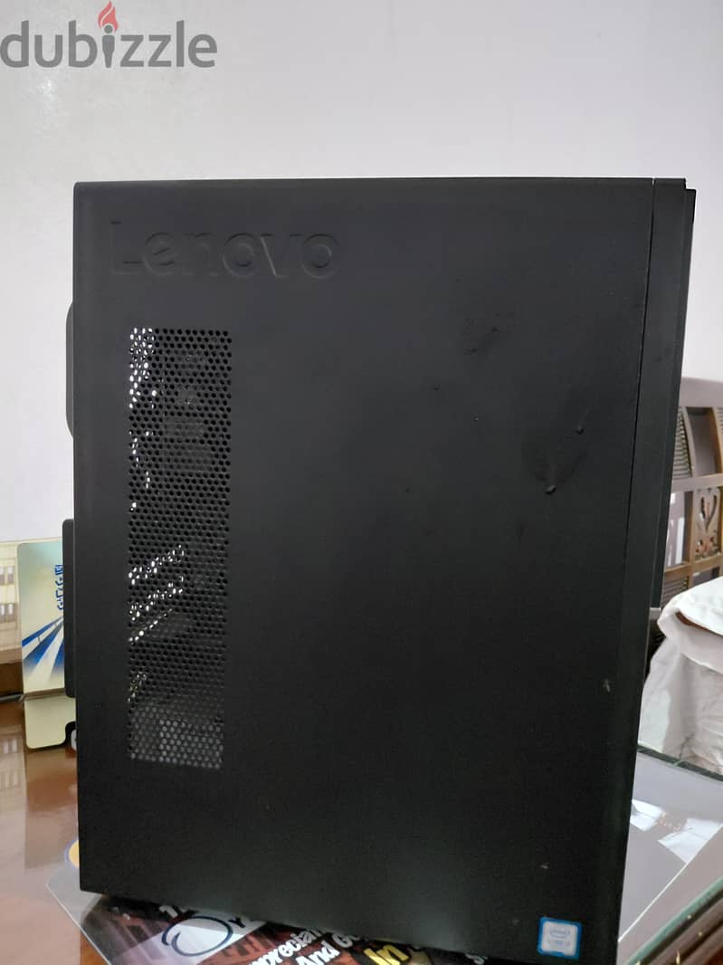 Lenovo V520 2