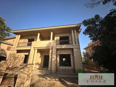 -Villa for sale in Madinaty Model E Immediate delivery and distinguished with a land area of 700m