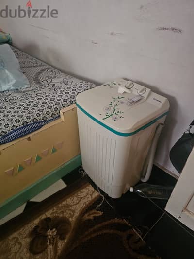 غسالة فريش سعة ٣كيلو حالة جيدة استعمال خفيف