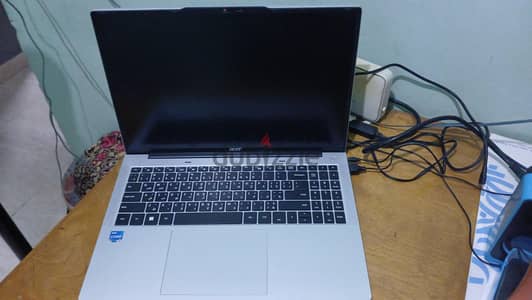 لابتوب جديد استعمال أسبوع واحد فقط