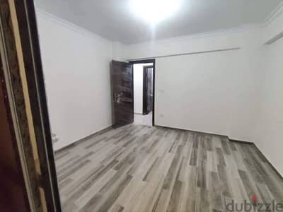 شقة للإيجار كمبوند جنة زايد 2  اول سكن