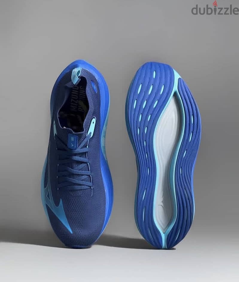 Mizuno Neo vista 3