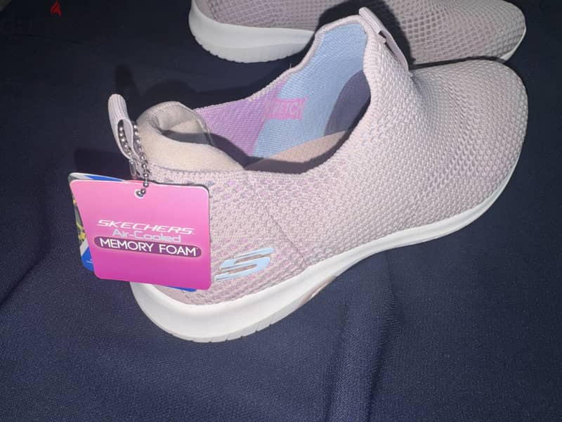 Sketchers 3