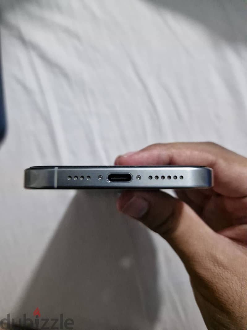 Apple - iPhone 15 Pro Max 2