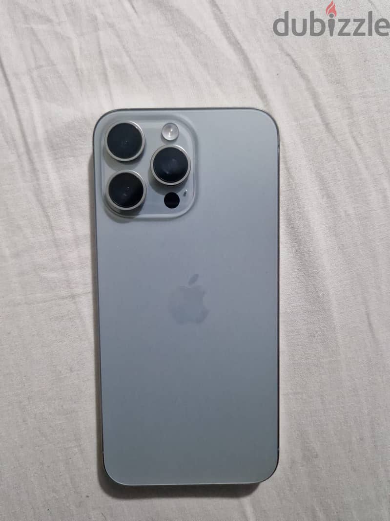 Apple - iPhone 15 Pro Max 4