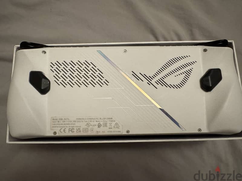 ROG Ally Z1 Extreme Gaming Handheld 2