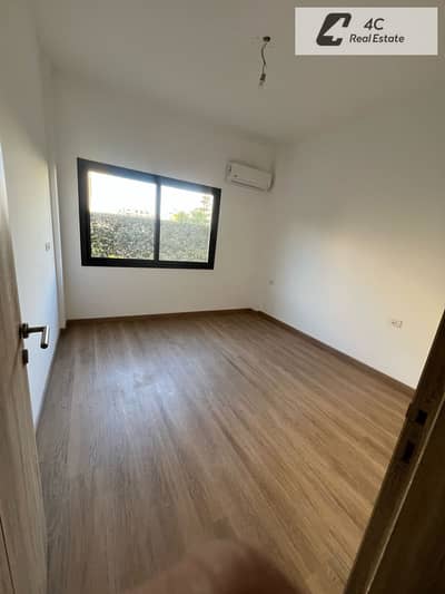 ِApartment for rent in Fifth Square Compound Finished with A. Cs and kitchen