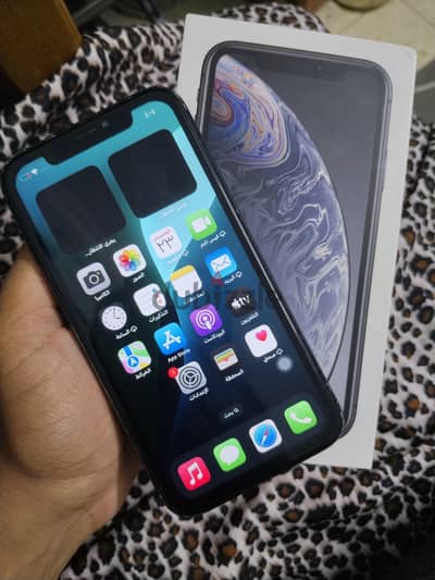 Apple - iPhone XR