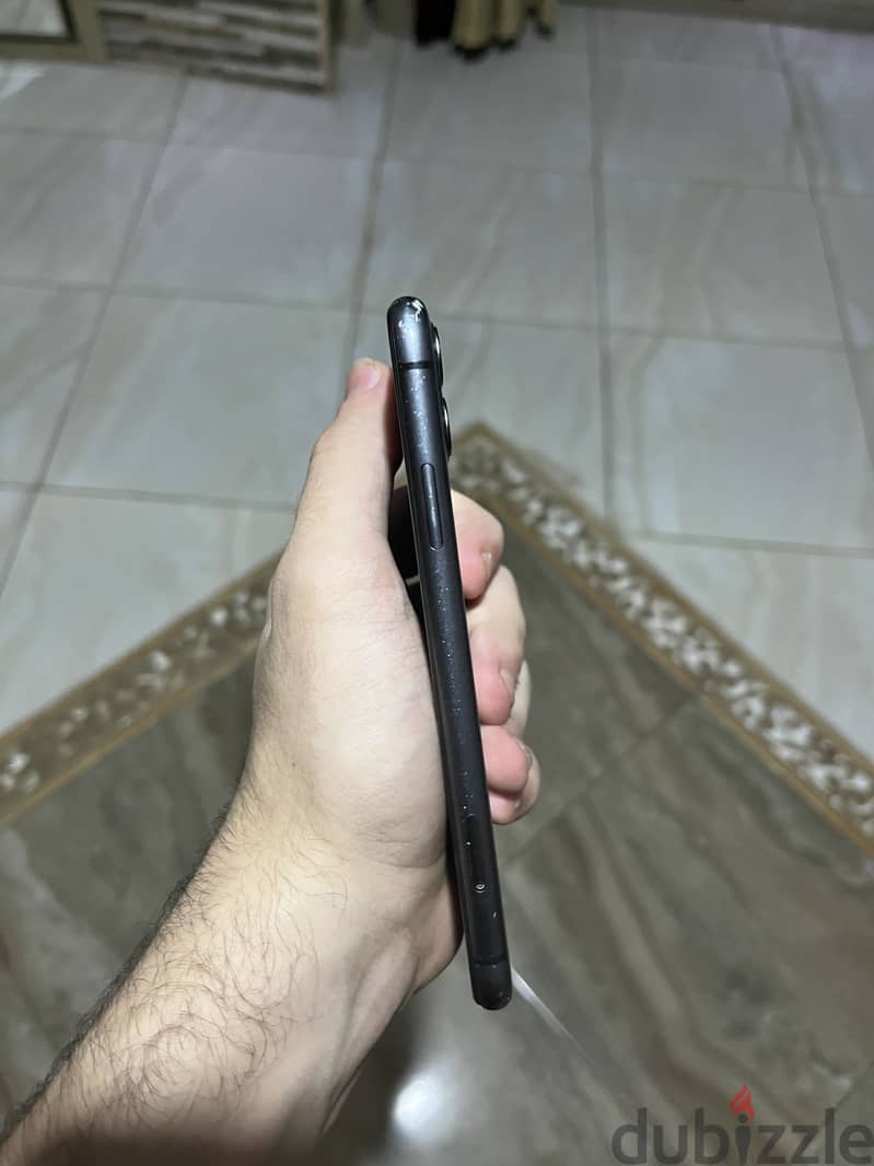 Apple - iPhone 11 1