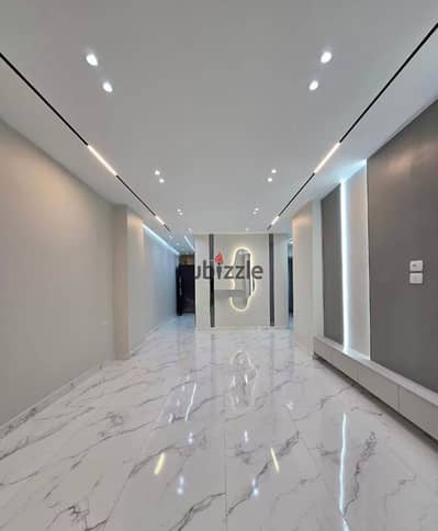 **Fully finished apartment for sale at the best price, ready for immediate viewing, with installments over 10 years at 0% interest in Mayan Compound,