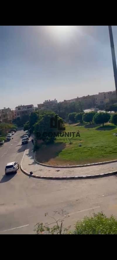 شقة سكنية فاخرة للإيجار بمساحة 200 متر في الياسمين 1 بالتجمع الخامس – أول سكن بتشطيب سوبر لوكس وإطلالة على الجاردن