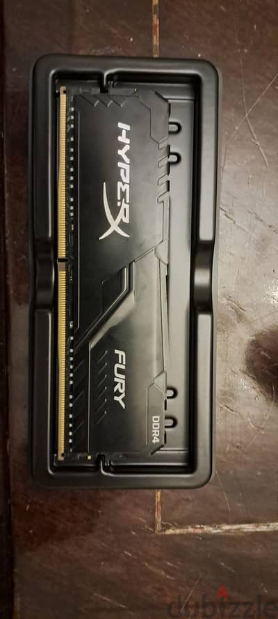 1x 16GB RAM DDR4 3600MHz Kingstone HyperX RGB Fury