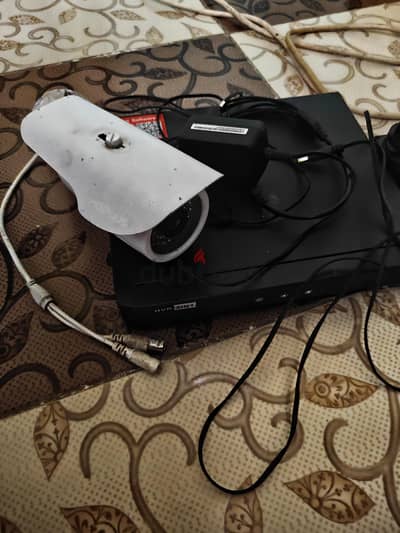 dvr  سيستم كاميرات كامل + شاشه ٢١ بوصه