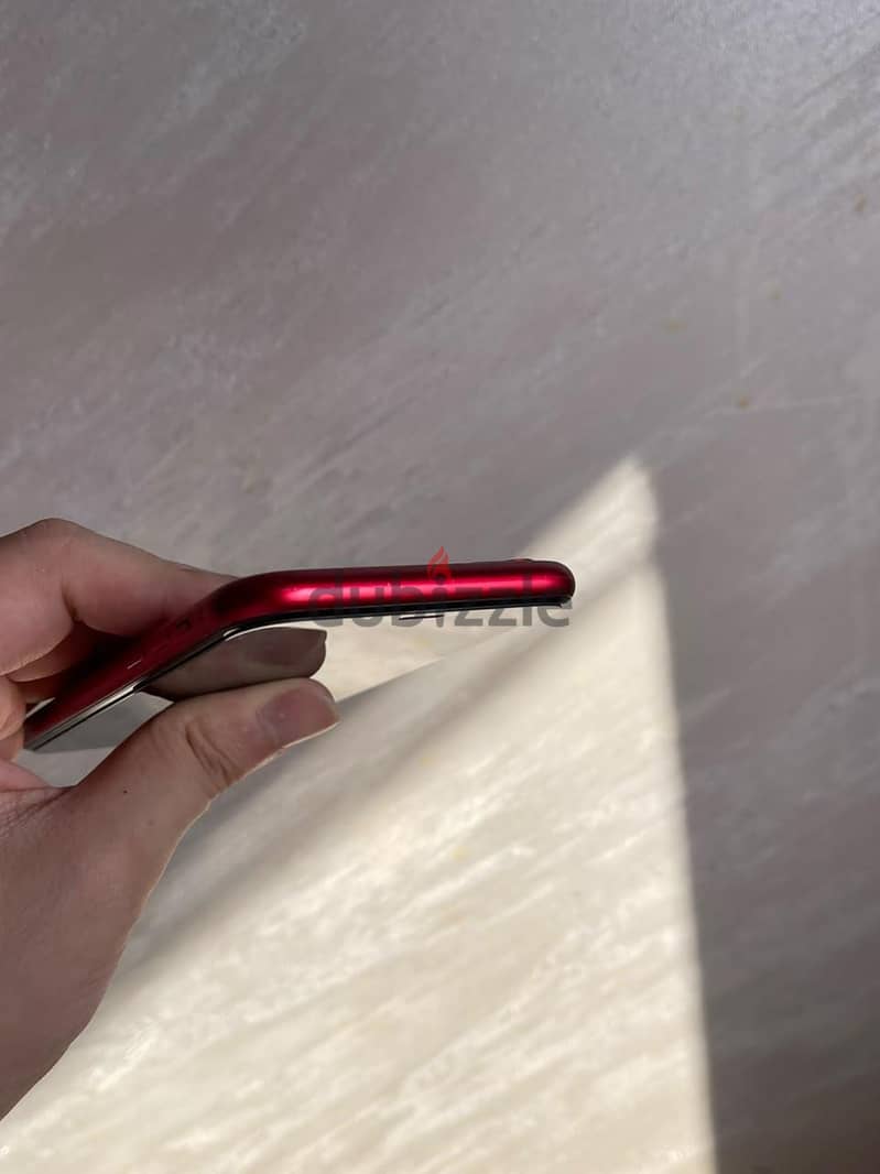 IPhone 11 3