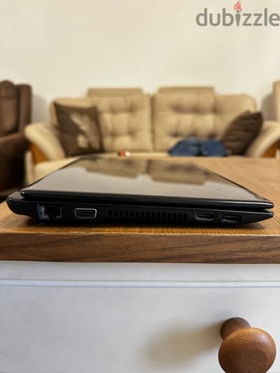 Laptop Acer756 series V5-171 Aspire
