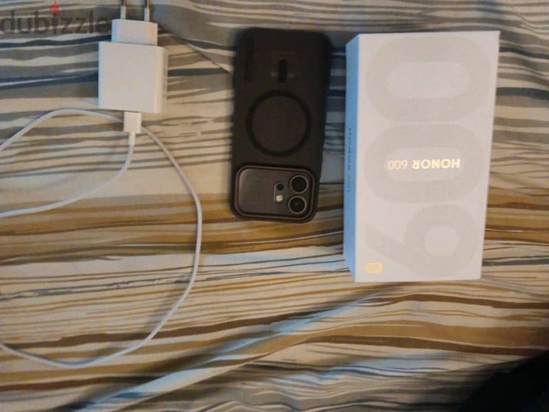 Honor 600 1