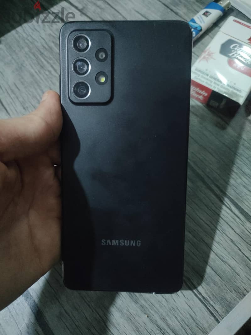 Samsung A72 3