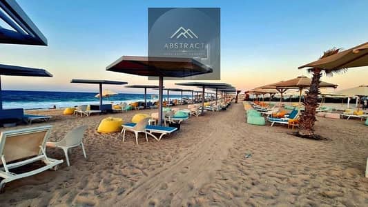 Not every chalet is enticing, but when it's on the lagoon from every angle, it's a different story. A two-bedroom chalet for sale in Kali Coast, North Coast, near Hacienda Bay.