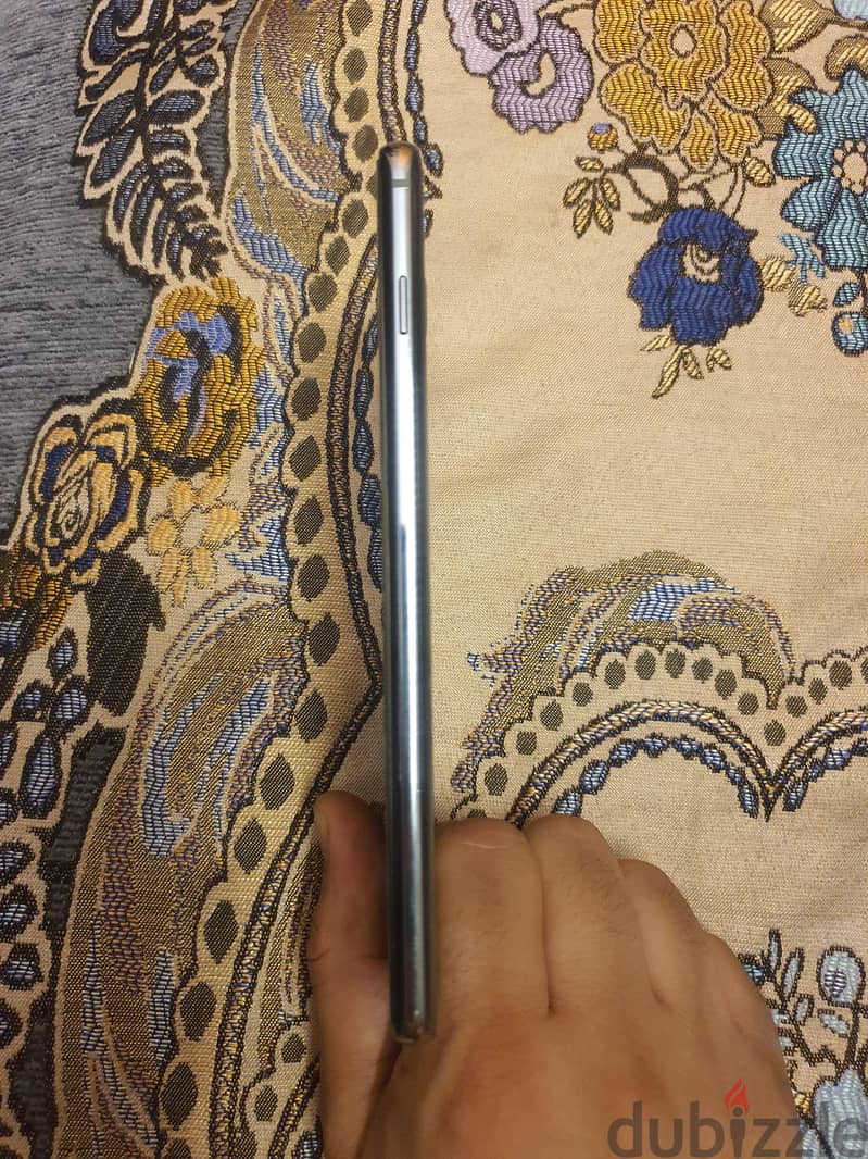 Samsung S10 Plus 6