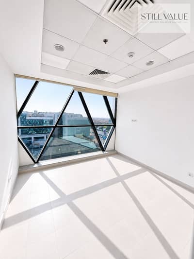 مكتب اداري للايجار 45م² علي شارع التسعين في التجمع الخامس Office For Rent 45Sqm In Fifth Settlement