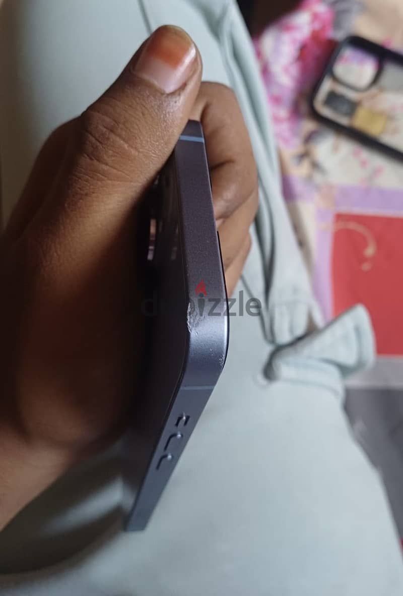 Apple - iPhone 14 2