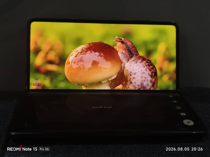 Honor Magic V2 2