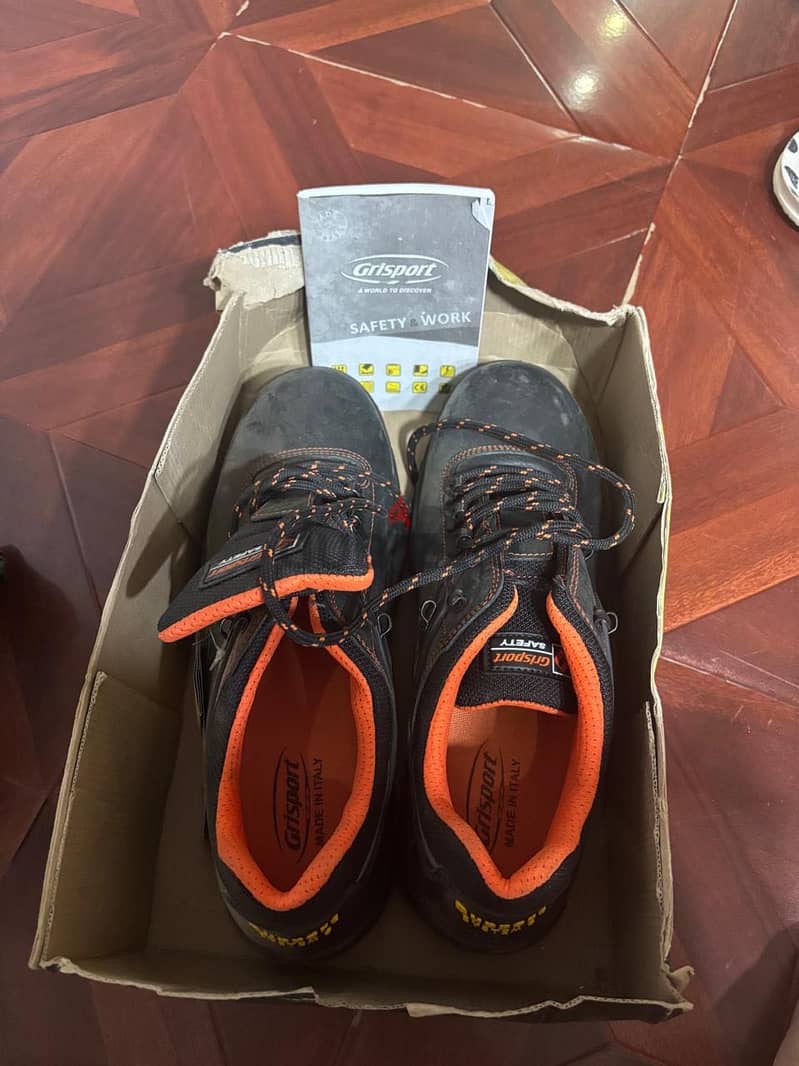 Safty shoes 3