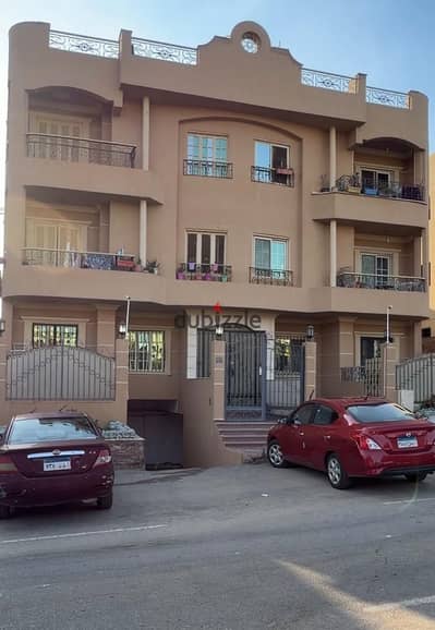 شقة للإيجار | النرجس 8 فيلات - وايد جاردن   *Apartment for Rent | El Narges 8 Villas - Wide Garden View*   المساحة: 201م²   دور ثاني      3 غرف نوم: 1 ماستر   3 حمام   ريسبشن 3 قطع   مطبخ راكب دواليب   *الإيجار: 25,000 ج. م / شهر*