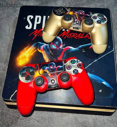 بلاي ستيشن 4 slim بحاله ممتازه جدا مع العاب(pes 19 /god of war /gta5 )