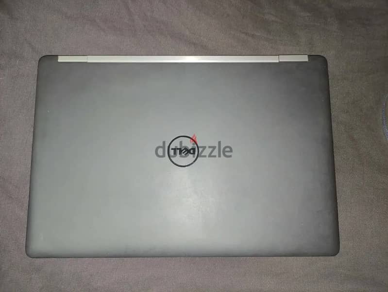 Dell Latitude 5570 1