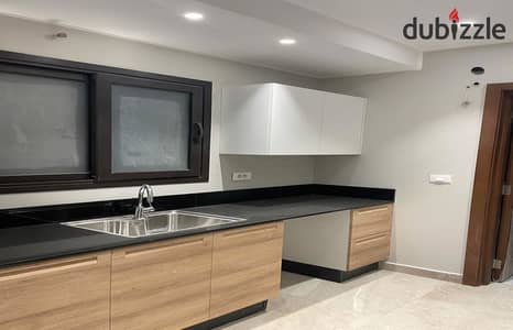 Fully finished apartment ready to move to inside Beverly Hills Sodic