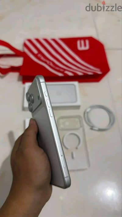 آبل - آيفون 17 برو ماكس
