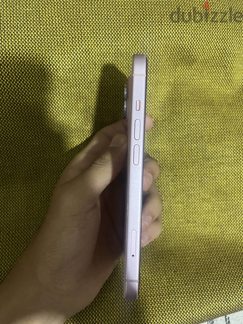 Apple - iPhone 15 6