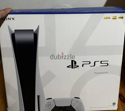 PS5 Disc للبيع بكامل مشتملاته